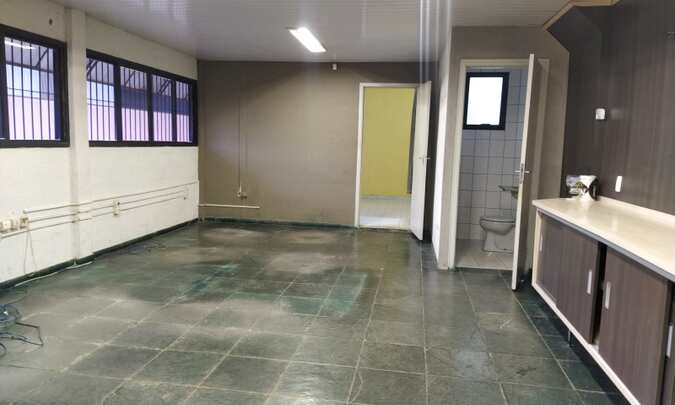 Imagem Galpão à Venda ou Locação, 300 m²em Poste - Jundiaí