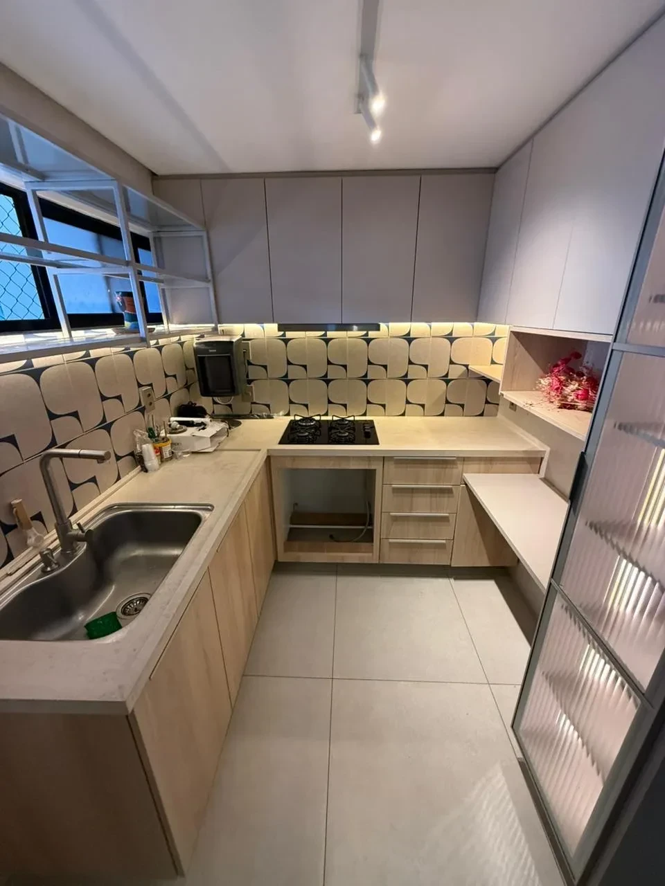 Imagem Apartamento com 2 Quartos à Venda, 75 m² em Espinheiro - Recife