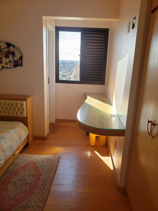 Imagem Apartamento com 3 Quartos à Venda, 133 m² em Centro - Sorocaba