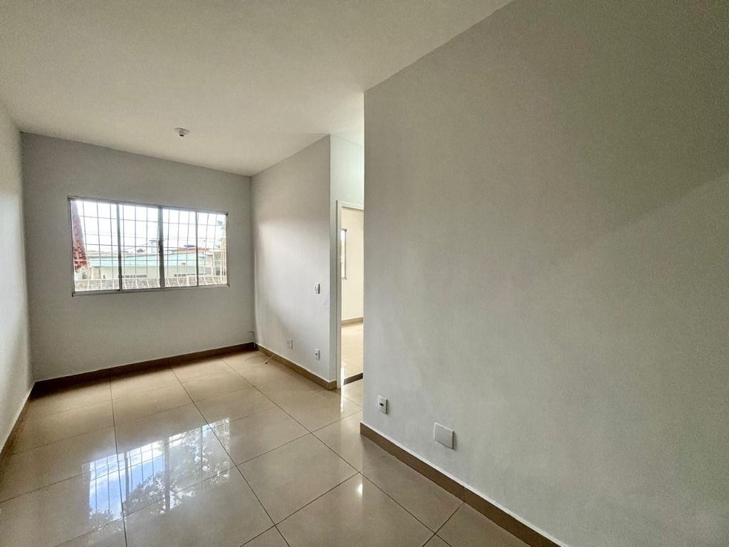 Imagem Apartamento com 2 Quartos à Venda, 50 m² em Planalto - Belo Horizonte