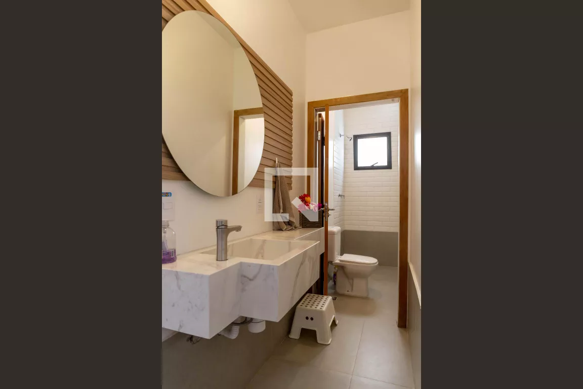 Imagem Casa com 4 Quartos à Venda, 257 m²em Vila Gumercindo - São Paulo
