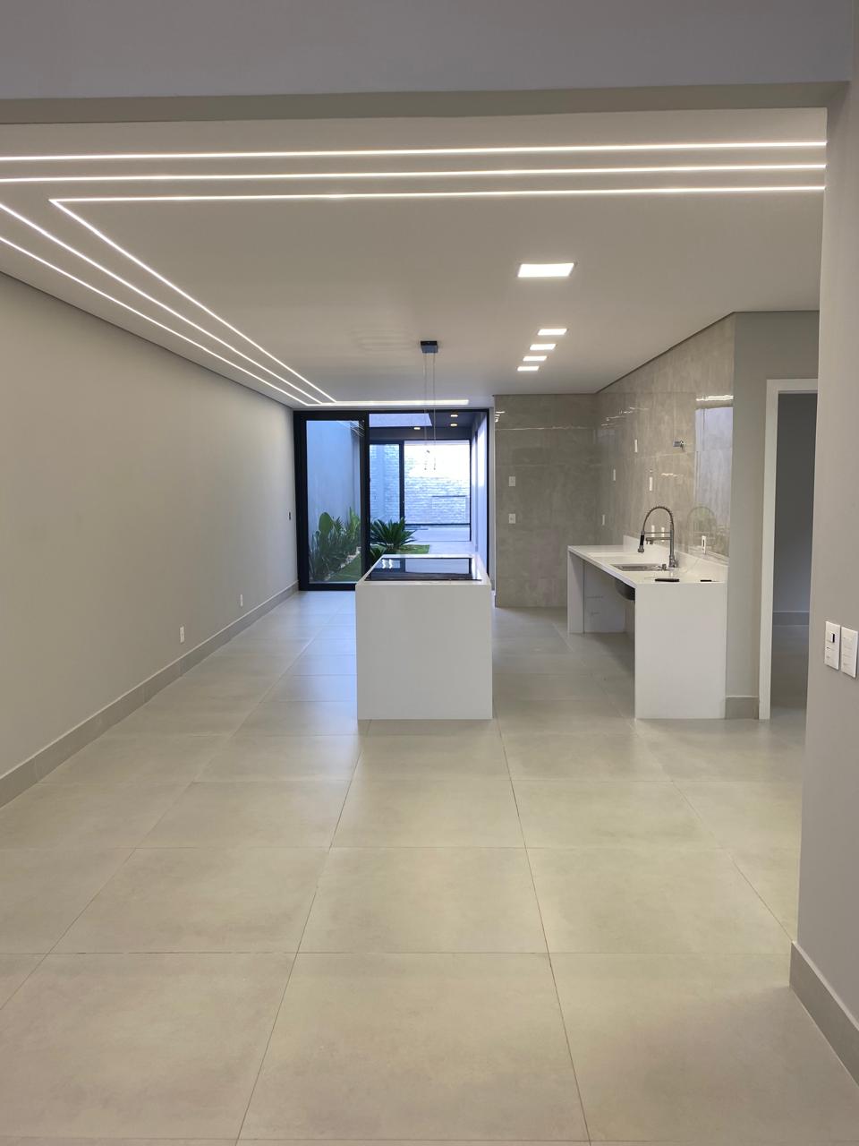 Foto do imóvel: Casa com 4 Quartos à Venda, 318 m² em Setor Habitacional Vicente Pires - Brasília