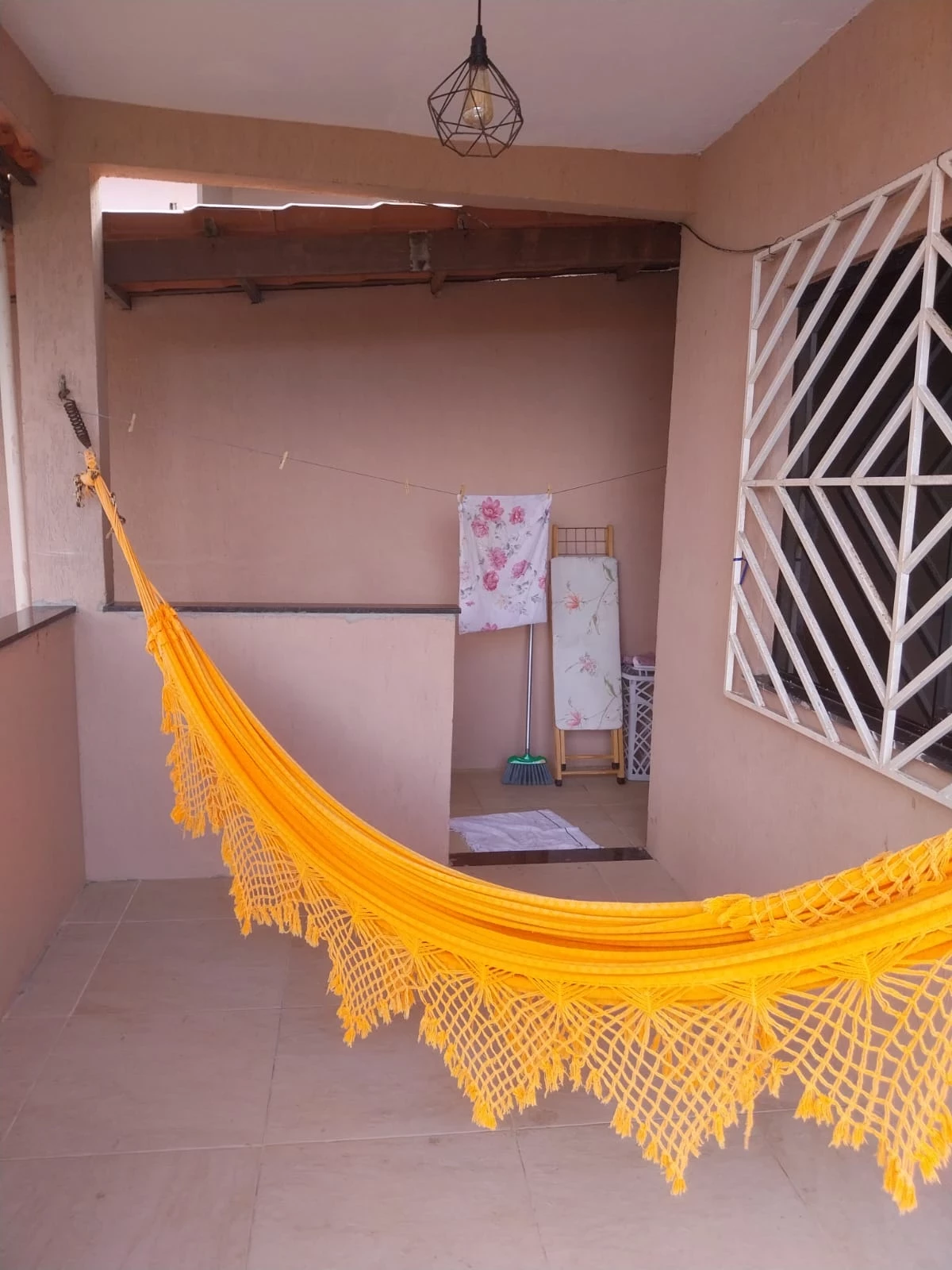 Imagem Casa com 2 Quartos para Alugar, 147 m² em Stella Maris - Salvador