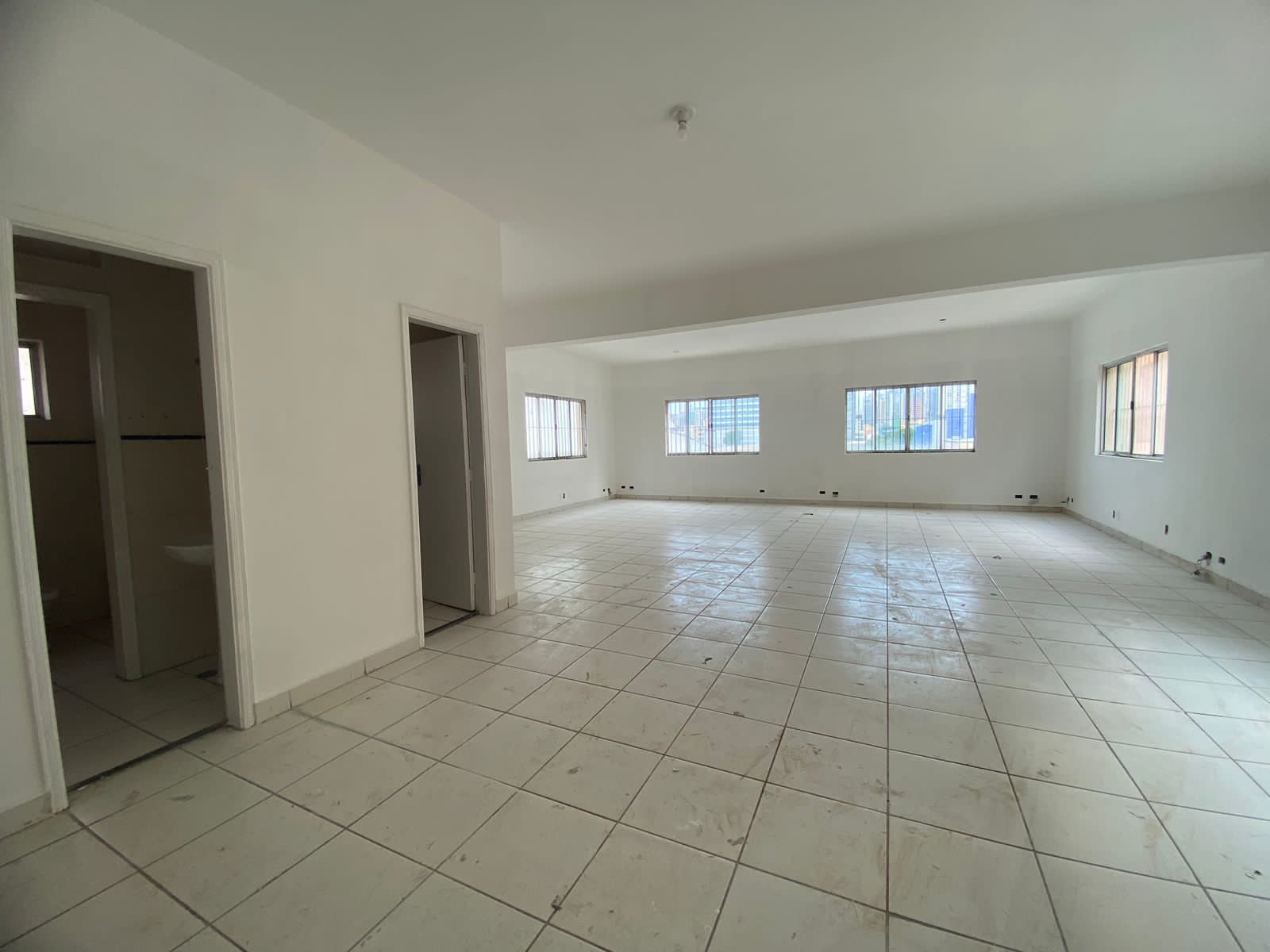 Foto do imóvel: Imóvel Comercial para Alugar, 1.000 m²em Centro - Osasco