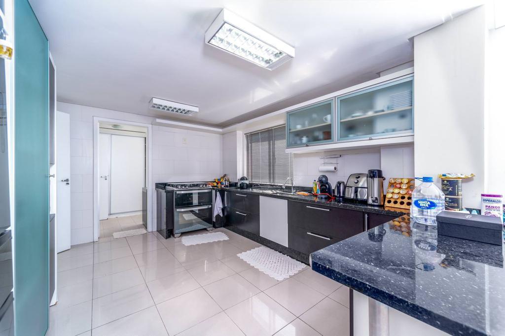 Imagem Cobertura com 5 Quartos à Venda, 539 m²em Centro - Balneário Camboriú