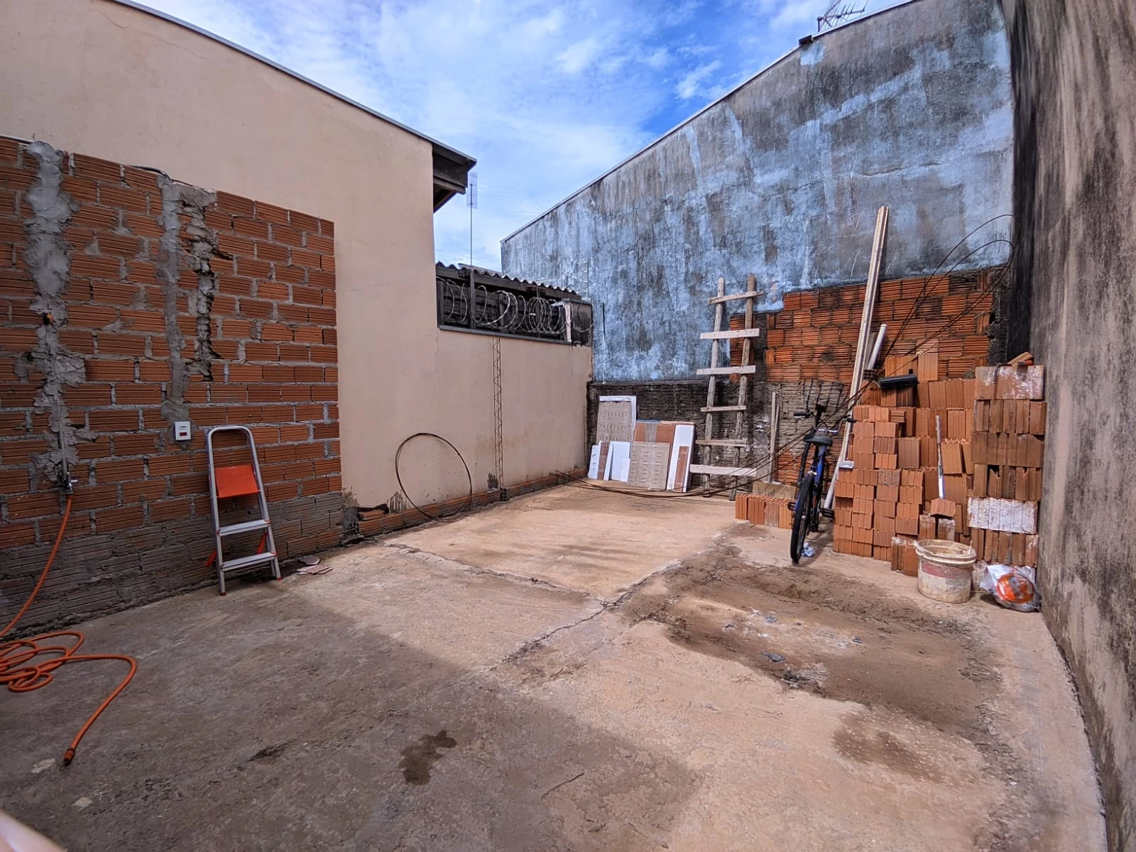 Imagem Casa com 2 Quartos à Venda ou Locação, 50 m² em Parque das Árvores - Araras