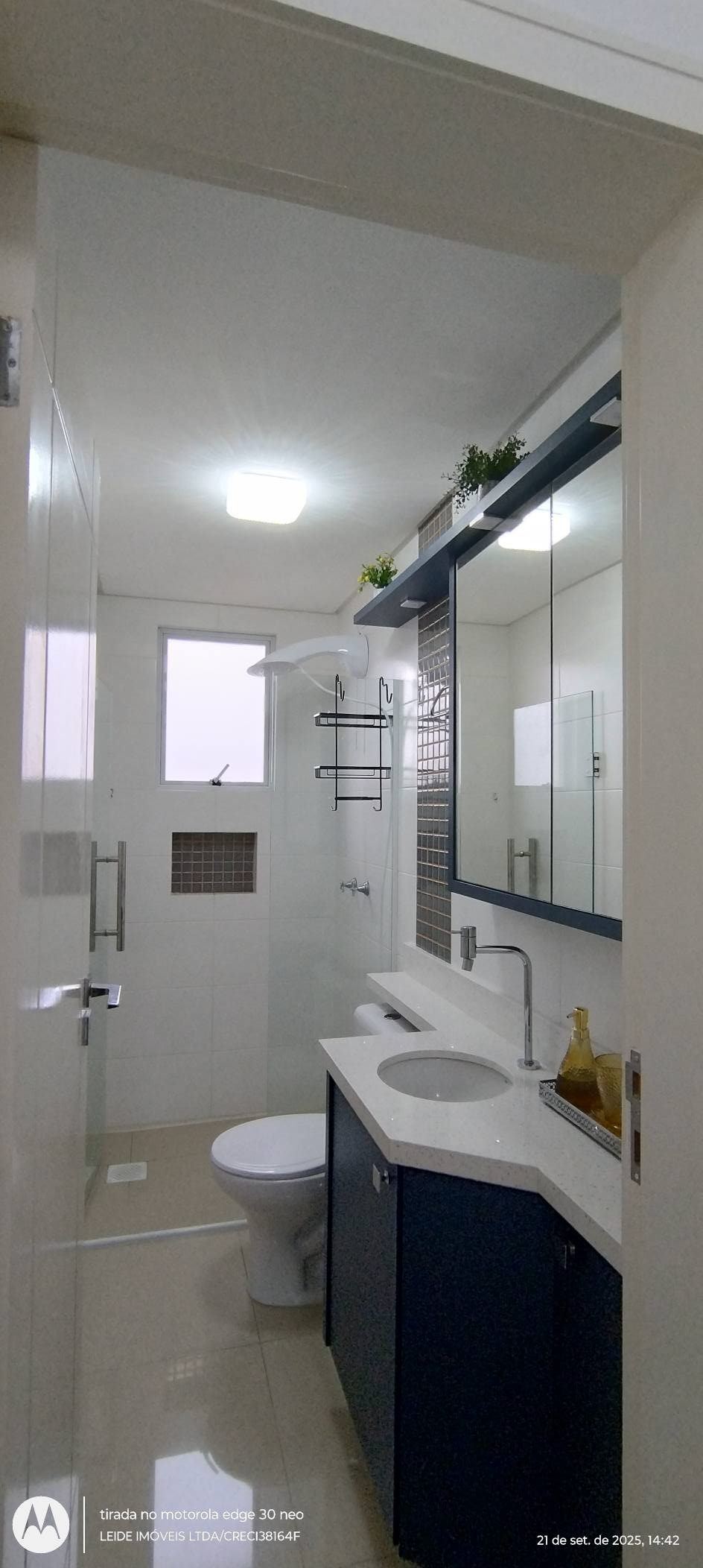 Imagem Apartamento com 2 Quartos à Venda, 75 m² em Centro - Palhoça