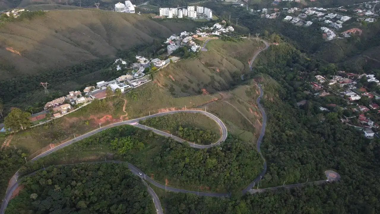 Imagem Terreno à Venda, 5.377 m² em  - 