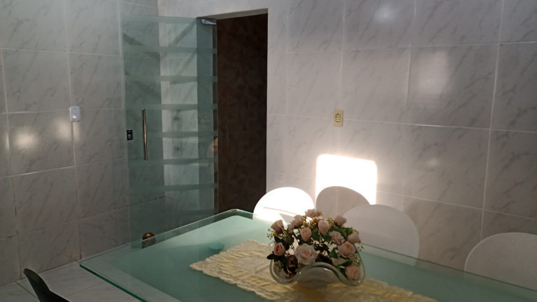 Imagem Casa com 4 Quartos à Venda, 269 m² em Itararé - Campina Grande