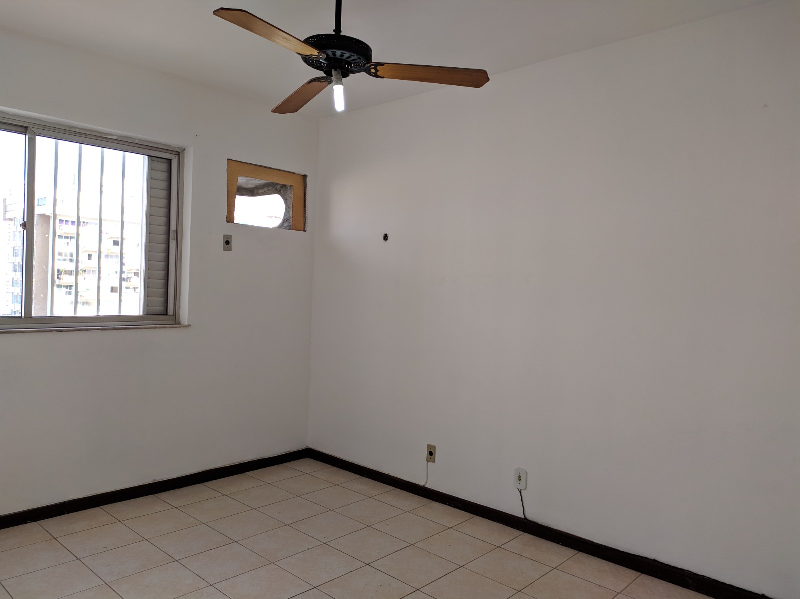 Imagem Apartamento com 4 Quartos para Alugar, 200 m²em Jurunas - Belém