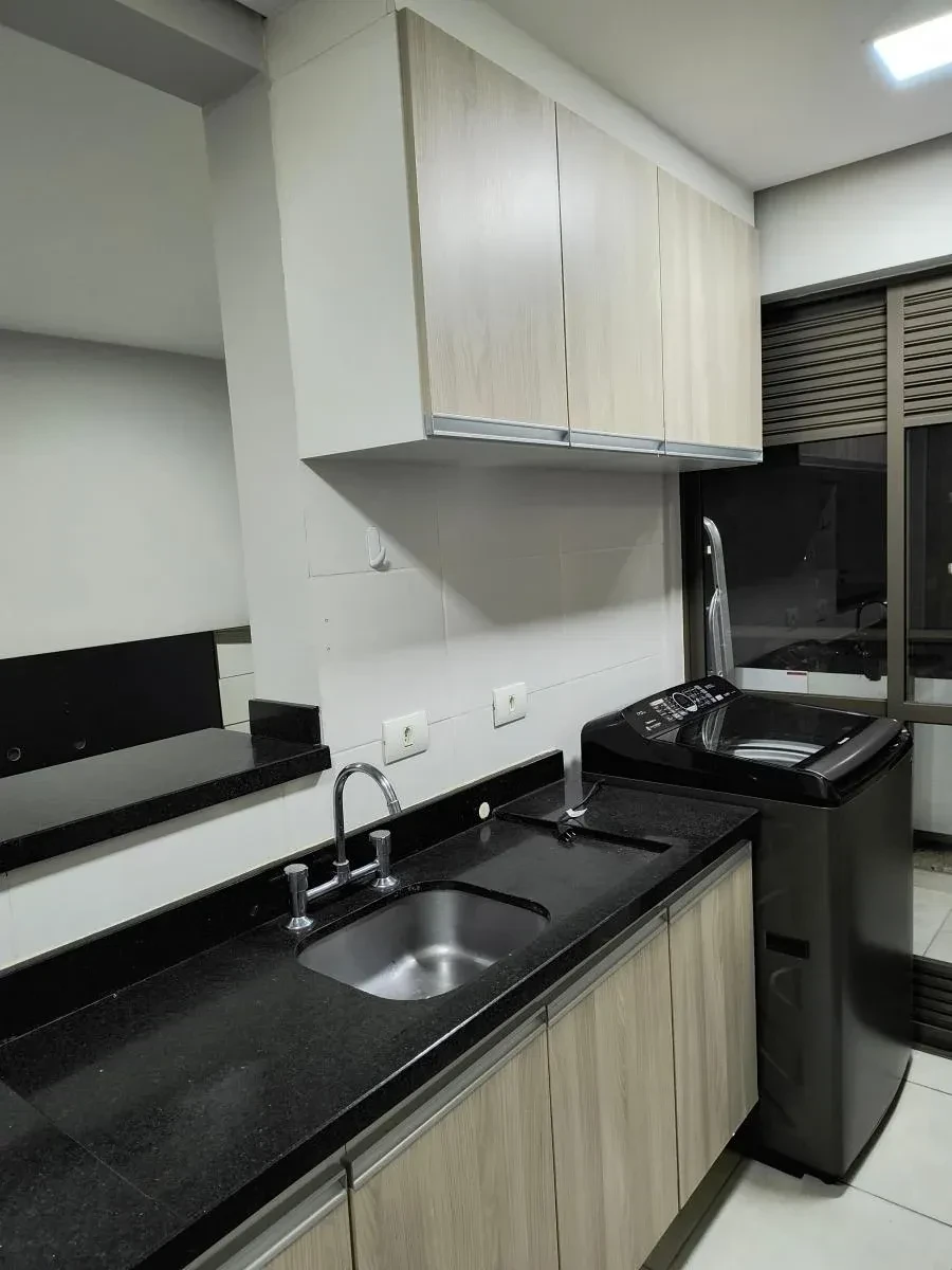 Imagem Apartamento com 2 Quartos à Venda, 59 metros em Capão Raso - Curitiba