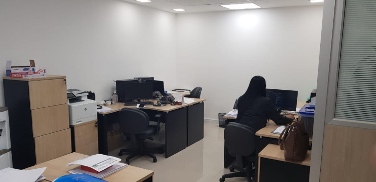 Imagem Sala Comercial à Venda, 320 m² em Centro - Niterói