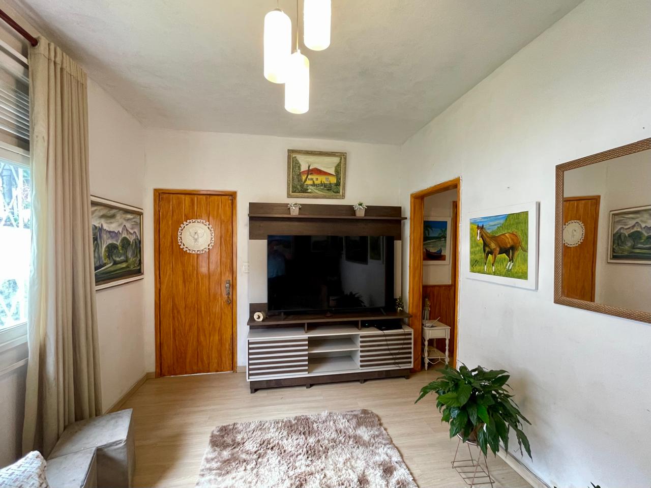 Foto do imóvel: Casa com 3 Quartos à Venda, 98 m² em Alto - Teresópolis