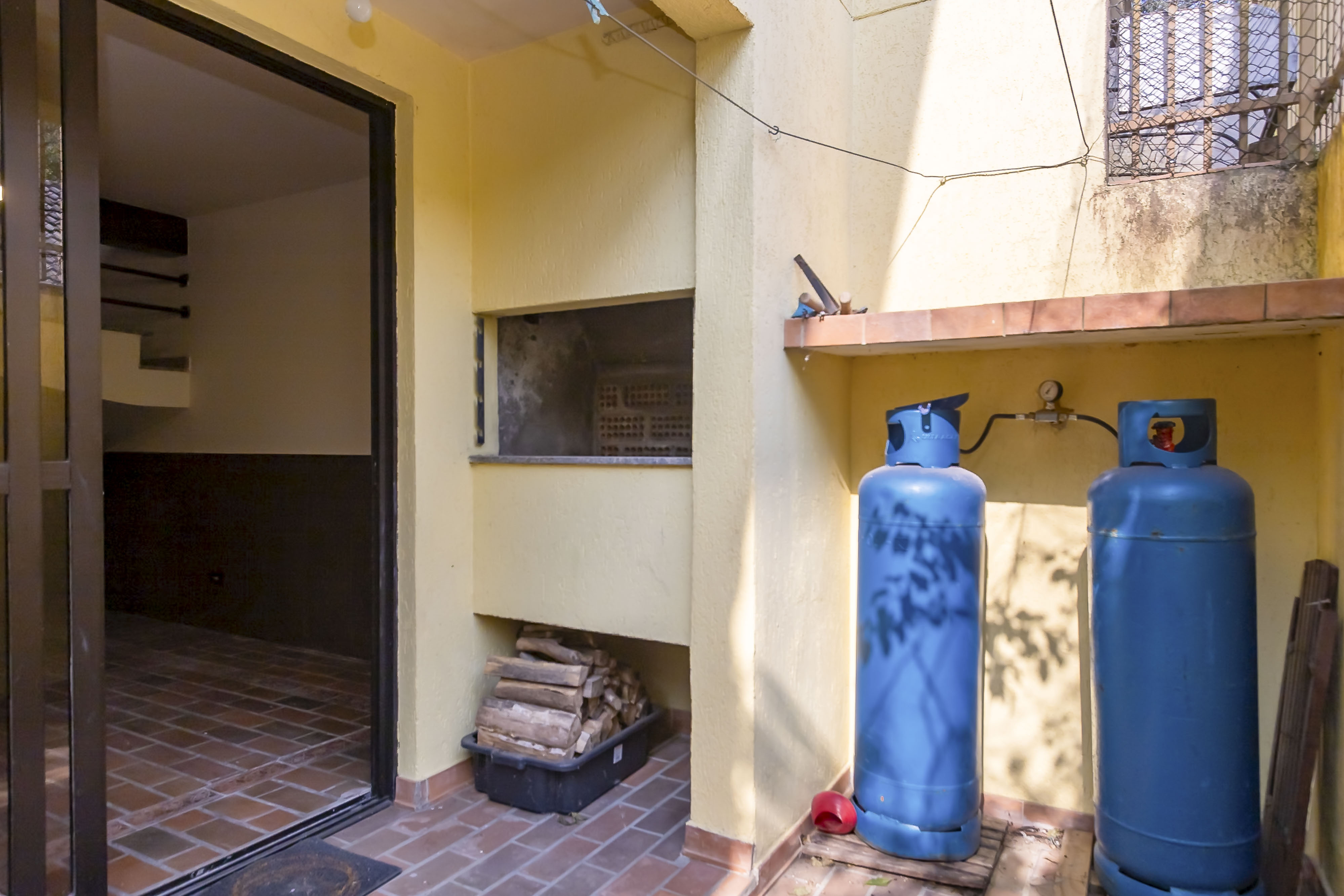 Foto do imóvel: Sobrado com 3 Quartos à Venda, 278 m² em Vista Alegre - Curitiba