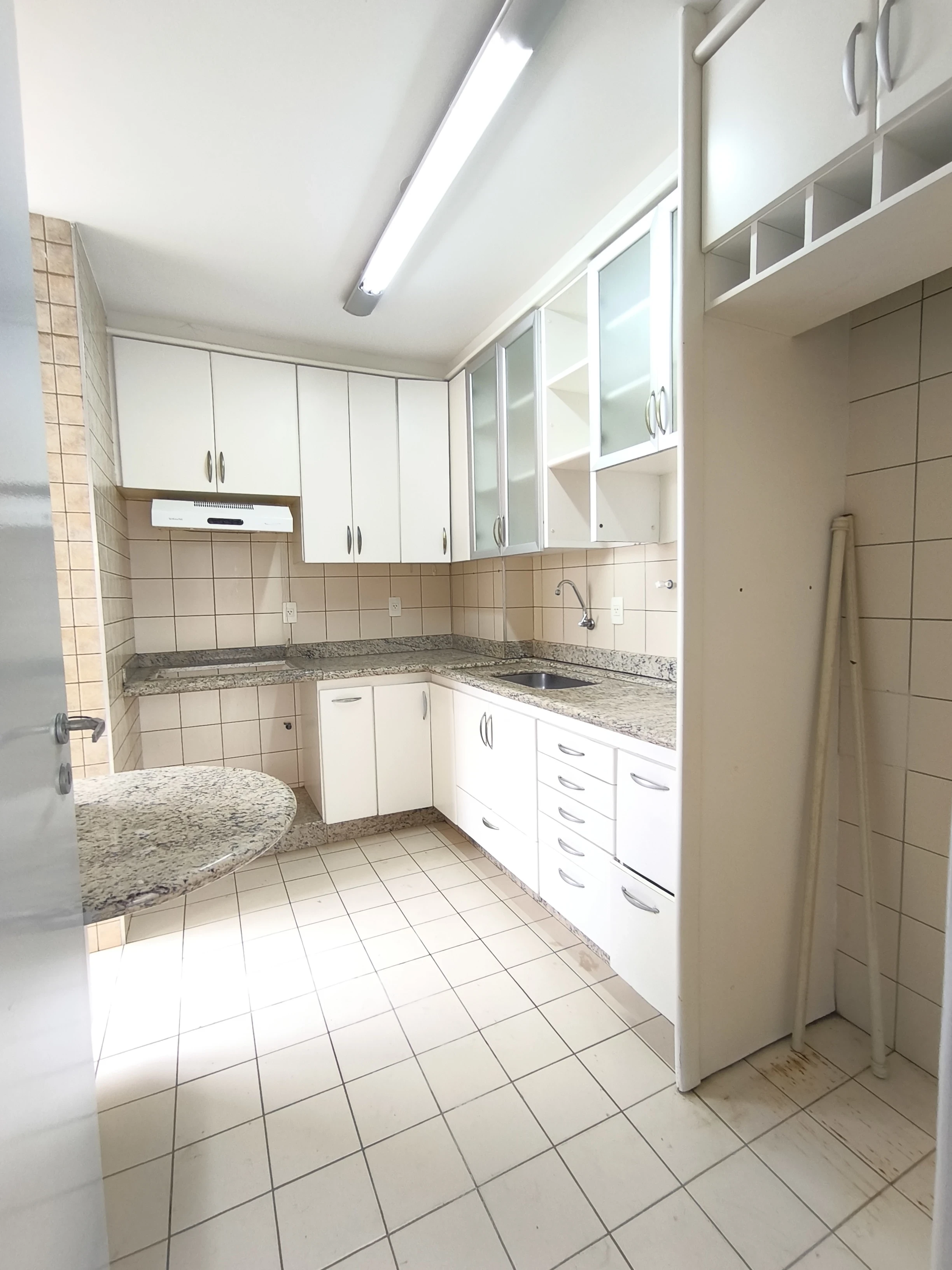 Imagem Apartamento com 3 Quartos para Alugar, 75 m² em Jardim América - Goiânia