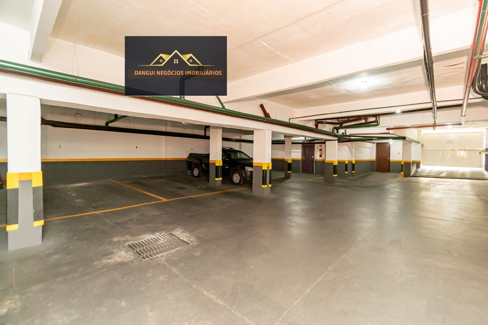 Imagem Apartamento com 3 Quartos à Venda, 91 m²em Bacacheri - Curitiba
