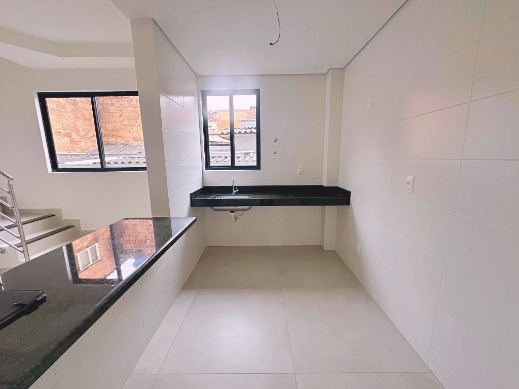 Imagem Cobertura com 3 Quartos à Venda, 100 m² em Planalto - Belo Horizonte