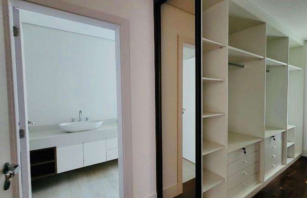 Imagem Casa de Condomínio com 4 Quartos à Venda, 424 m² em Jardim Cordeiro - São Paulo