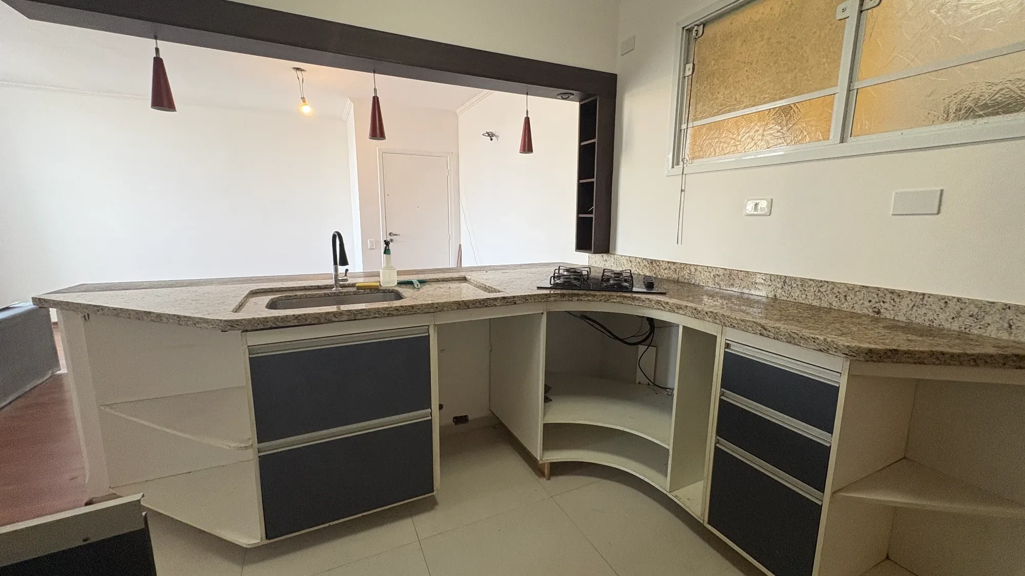 Imagem Apartamento com 2 Quartos à Venda ou Locação, 66 m² em Enseada - Guarujá