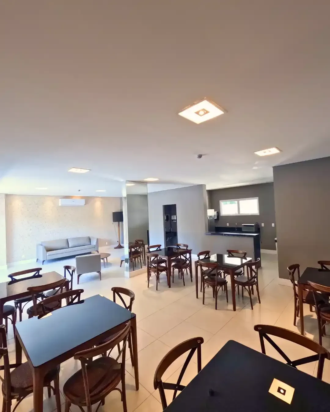 Imagem Apartamento com 2 Quartos para Alugar, 74 m² em Jardim Coelho Neto - Guaratinguetá