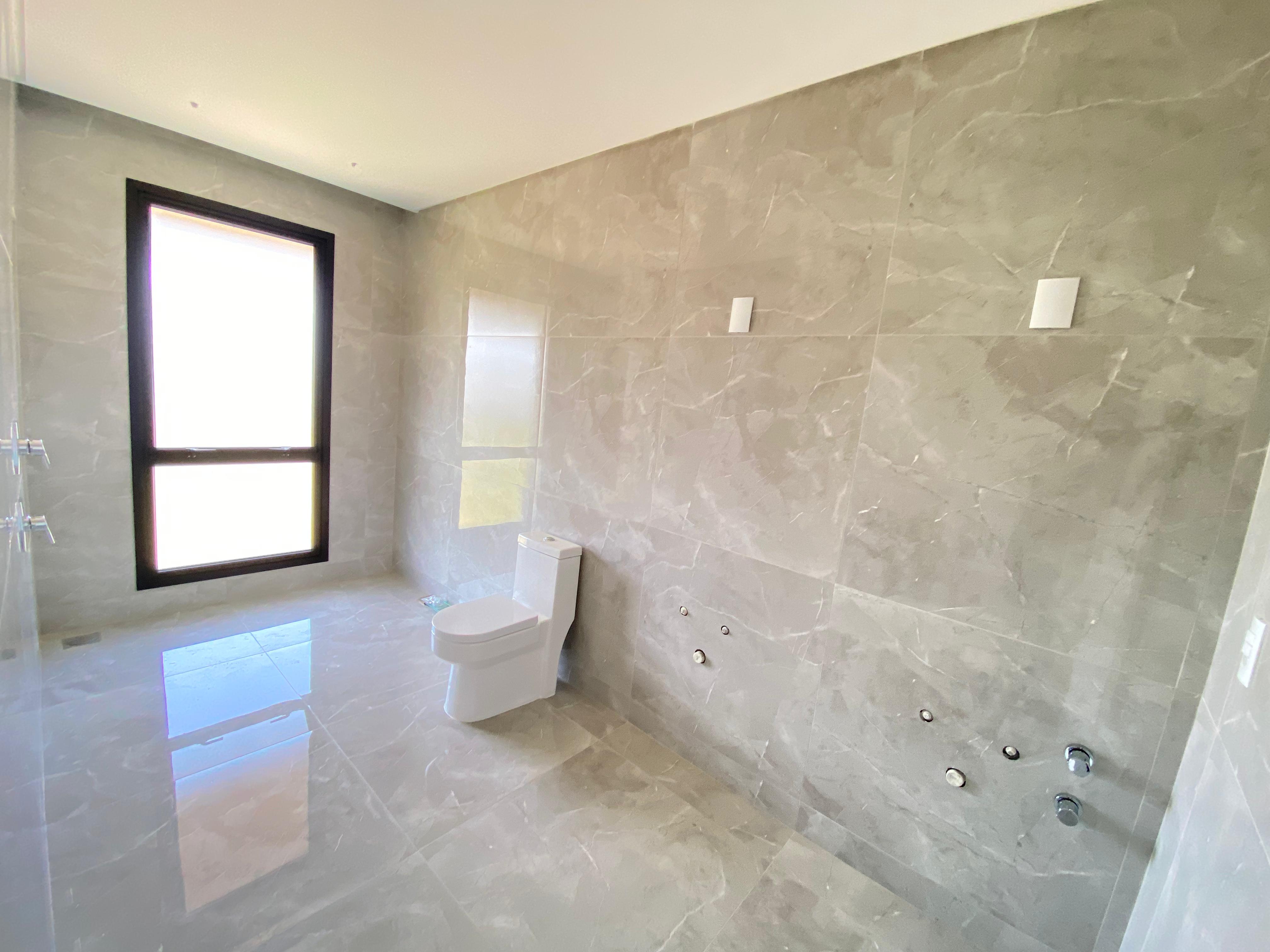 Imagem Casa com 4 Quartos à Venda, 370 m²em Santa Regina - Camboriú