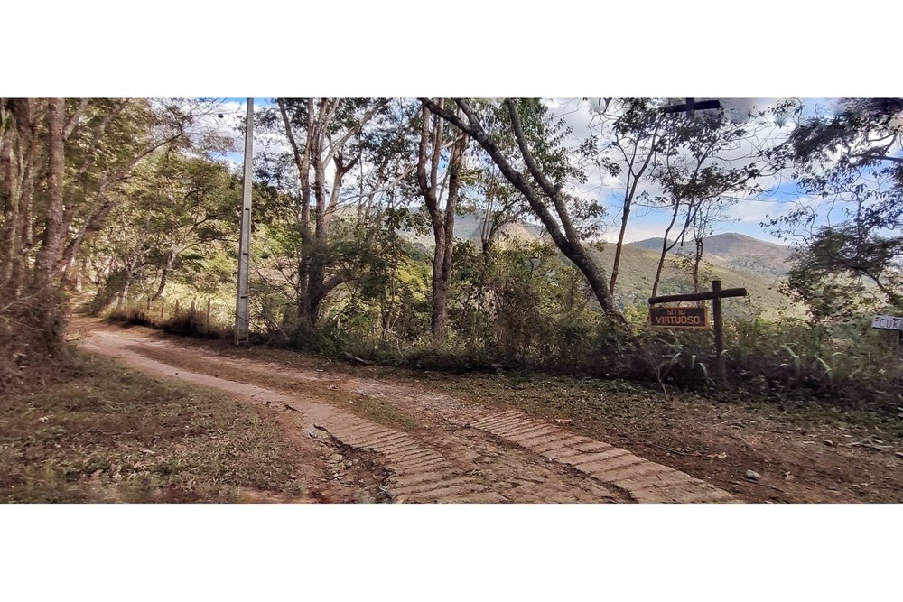 Imagem Terreno à Venda, 3.820 m² em Araras - Petrópolis