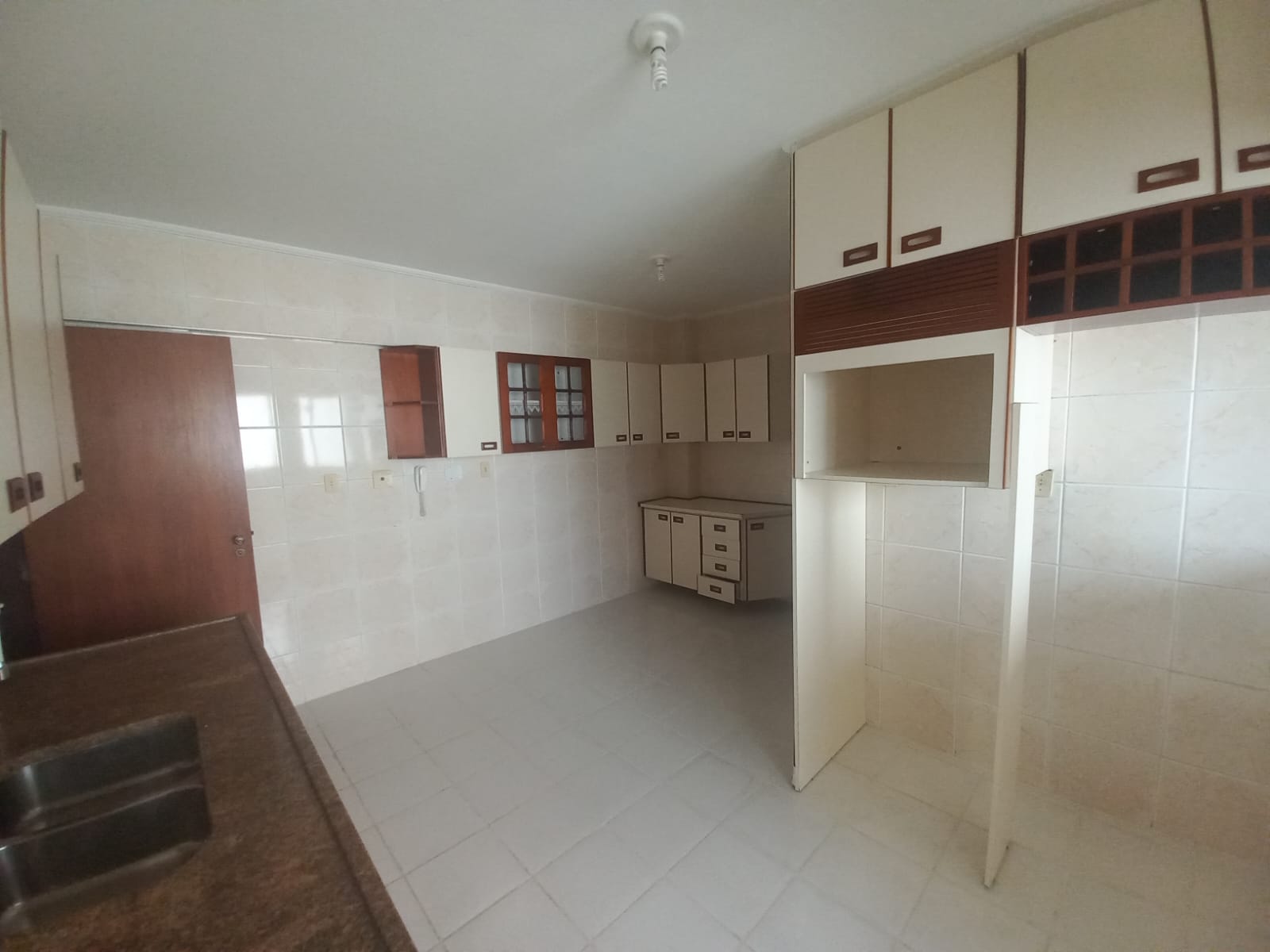 Imagem Apartamento com 3 Quartos à Venda, 132 m²em Cambuí - Campinas