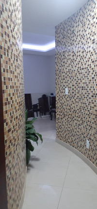 Imagem Sobrado com 4 Quartos à Venda, 300 m²em Morada Nobre - Valparaíso de Goiás