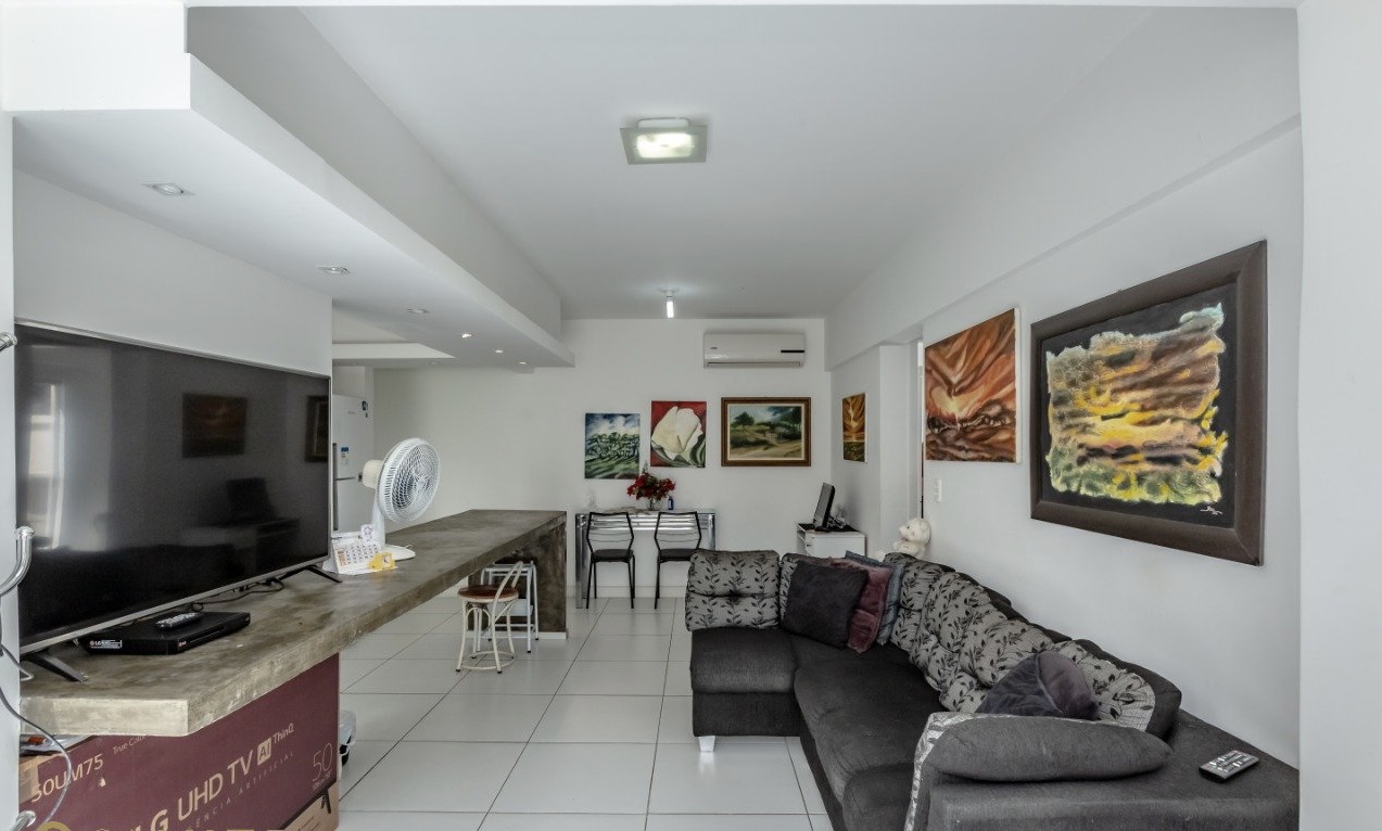 Apartamento com 2 Quartos à Venda, 126 m²em Centro - Balneário Camboriú