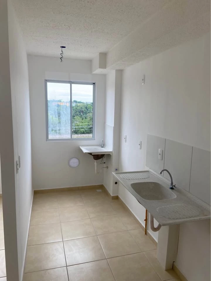 Imagem Apartamento com 2 Quartos para Alugar, 42 m² em Flores - Manaus