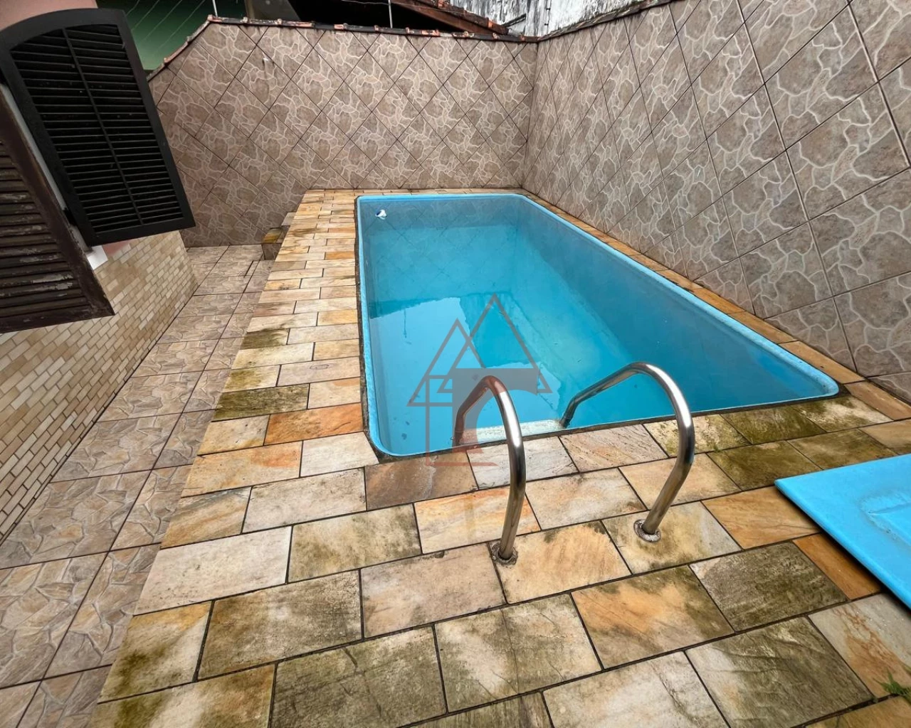 Casa com 3 Quartos à Venda, 200 m² em Vila Ponte Nova - Cubatão