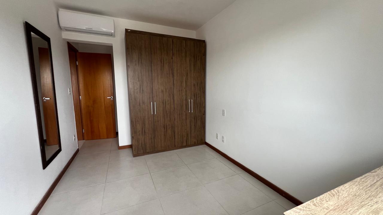 Imagem Apartamento com 2 Quartos à Venda, 70 m²em Buraquinho - Lauro de Freitas
