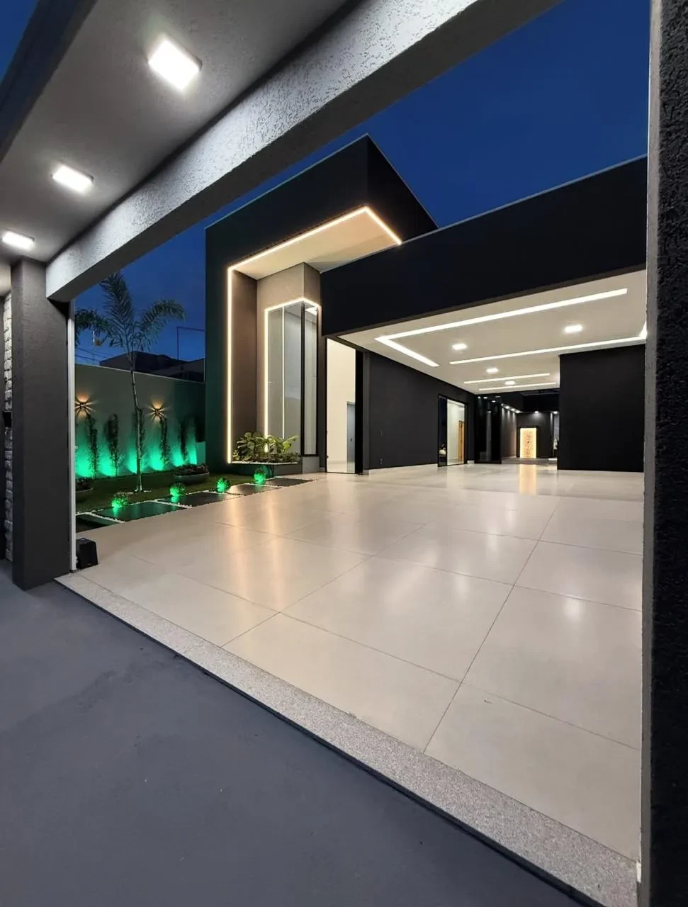 Imagem Casa com 3 Quartos à Venda, 240 m² em Jardim Mont Serrat - Aparecida de Goiânia