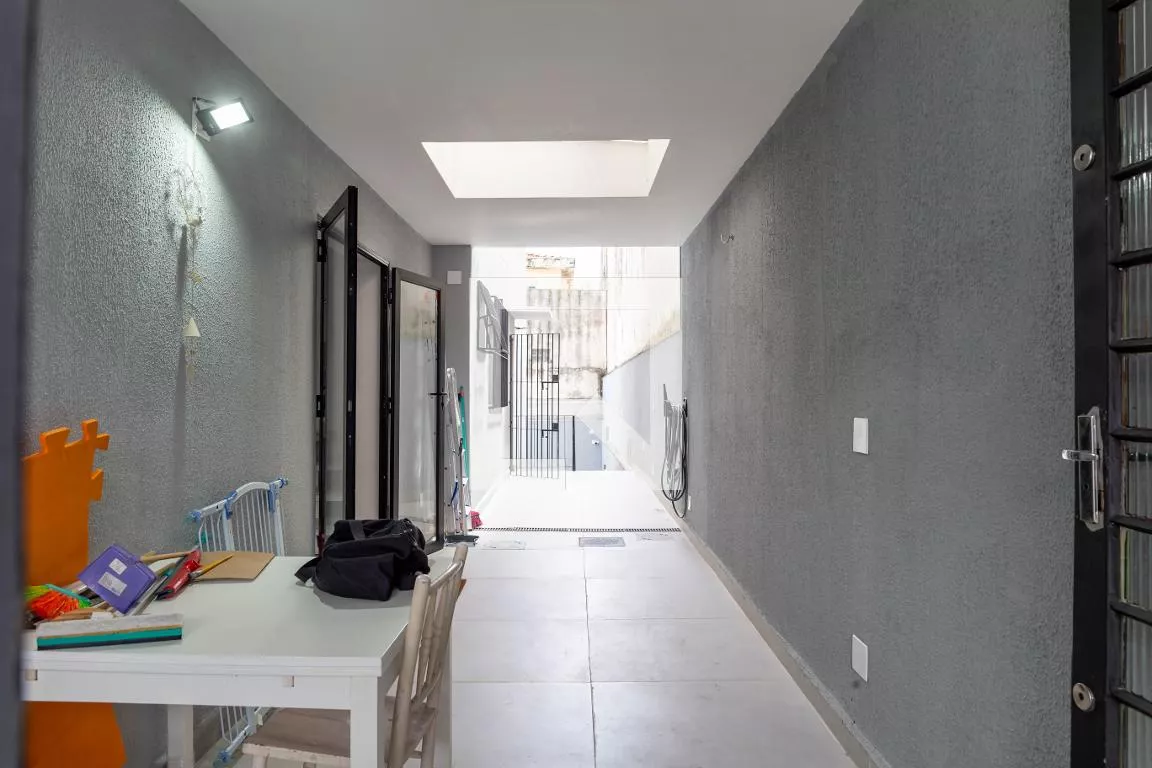Imagem Casa com 4 Quartos à Venda, 257 m²em Vila Gumercindo - São Paulo