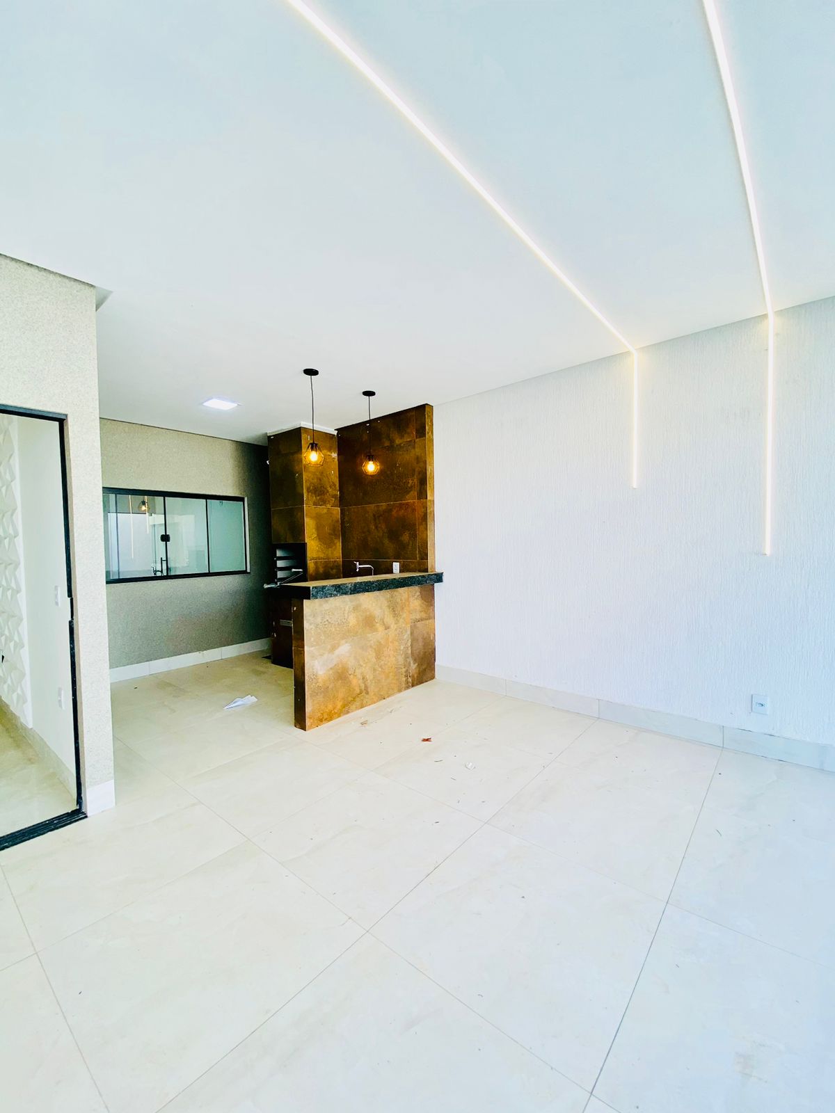 Imagem Casa com 3 Quartos à Venda, 135 m²em Jardim Helvécia - Aparecida de Goiânia