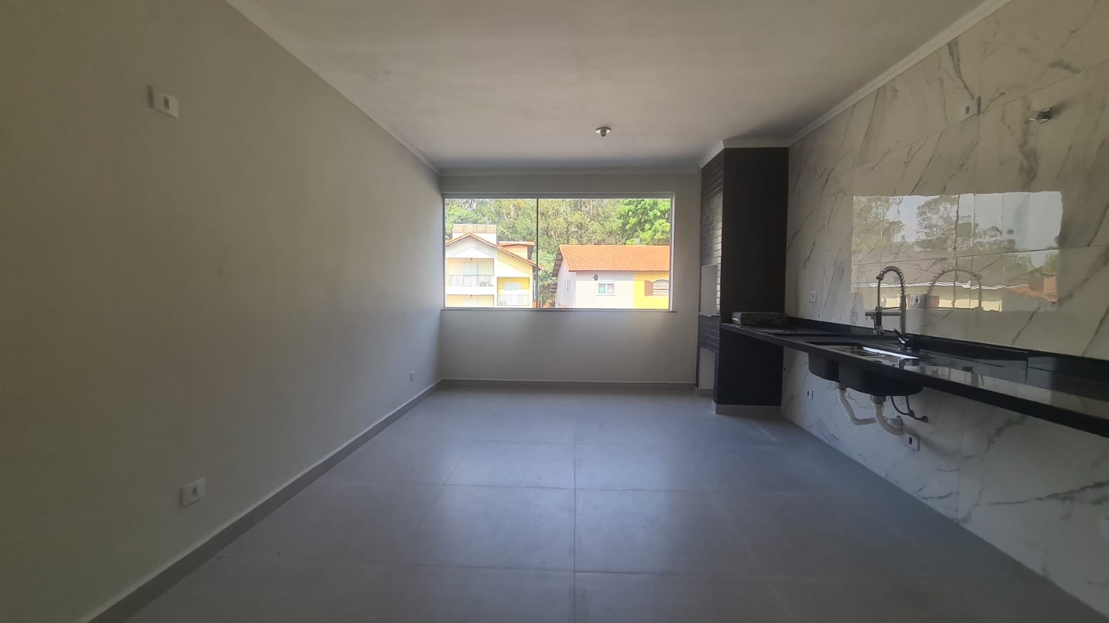 Imagem Sobrado com 3 Quartos à Venda, 235 m²em Jardim Regina - São Paulo