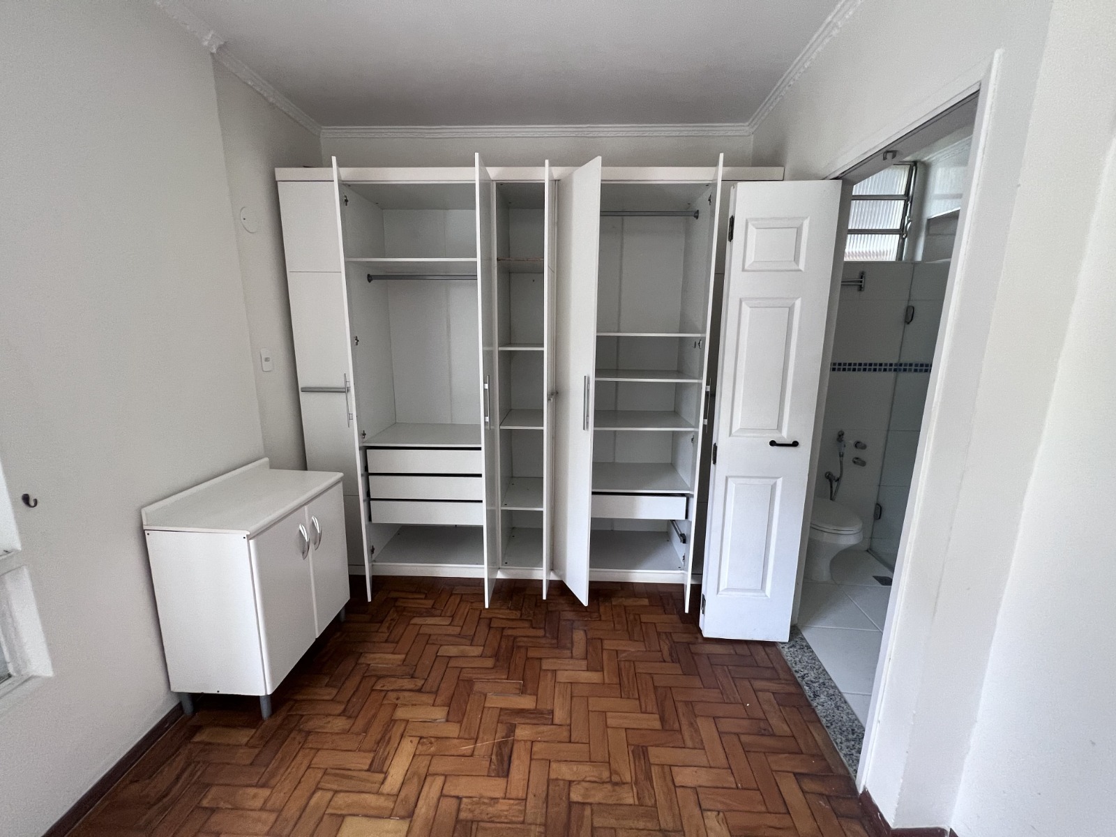 Imagem Apartamento com 2 Quartos à Venda, 72 m²em Jardim Paulista - São Paulo