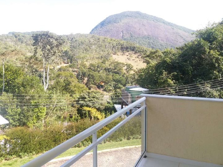 Casa de Condomínio com 3 Quartos à Venda, 376 m² em Várzea - Teresópolis