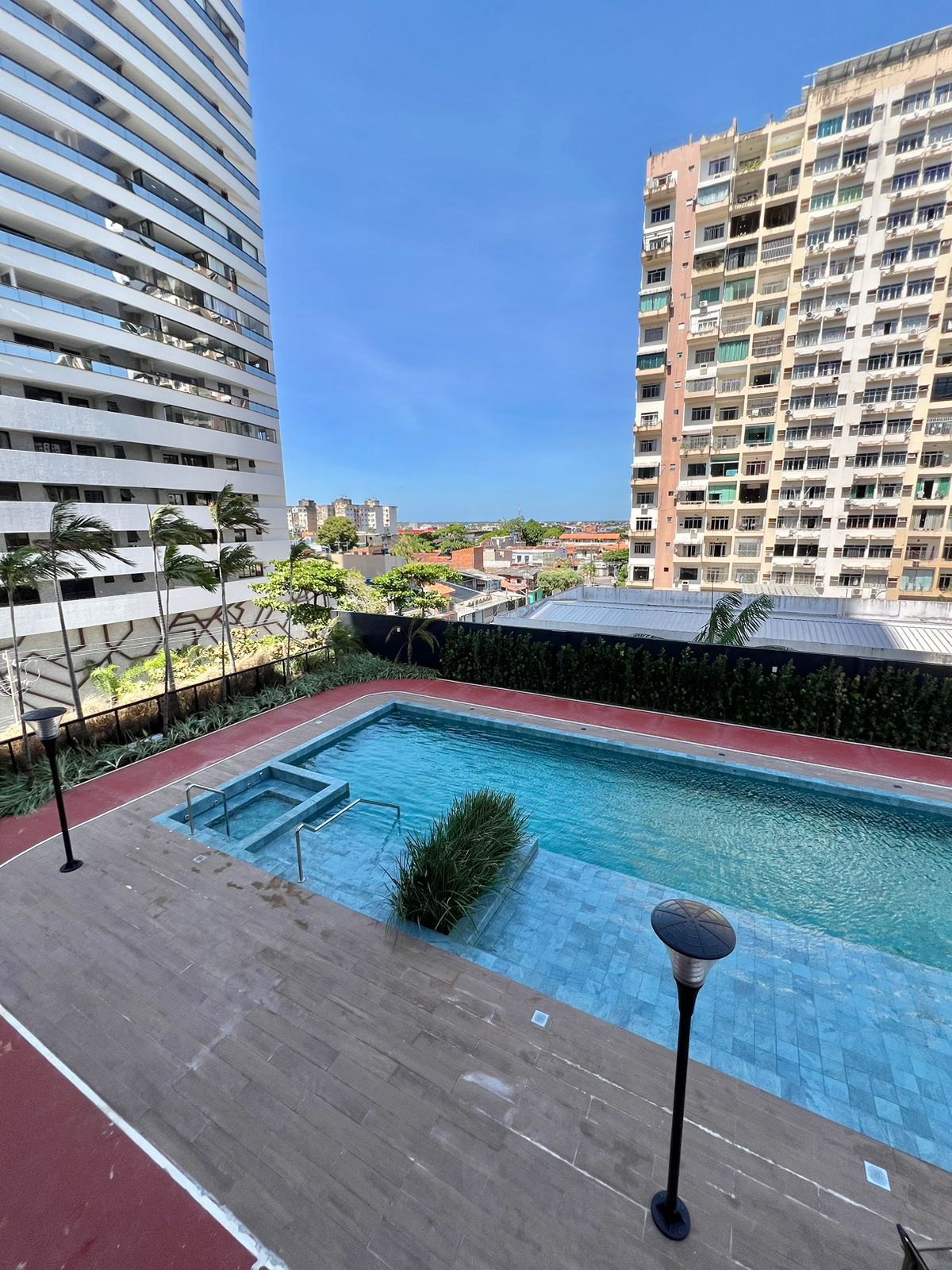 Imagem Apartamento com 2 Quartos para Alugar, 91 m²em Batista Campos - Belém