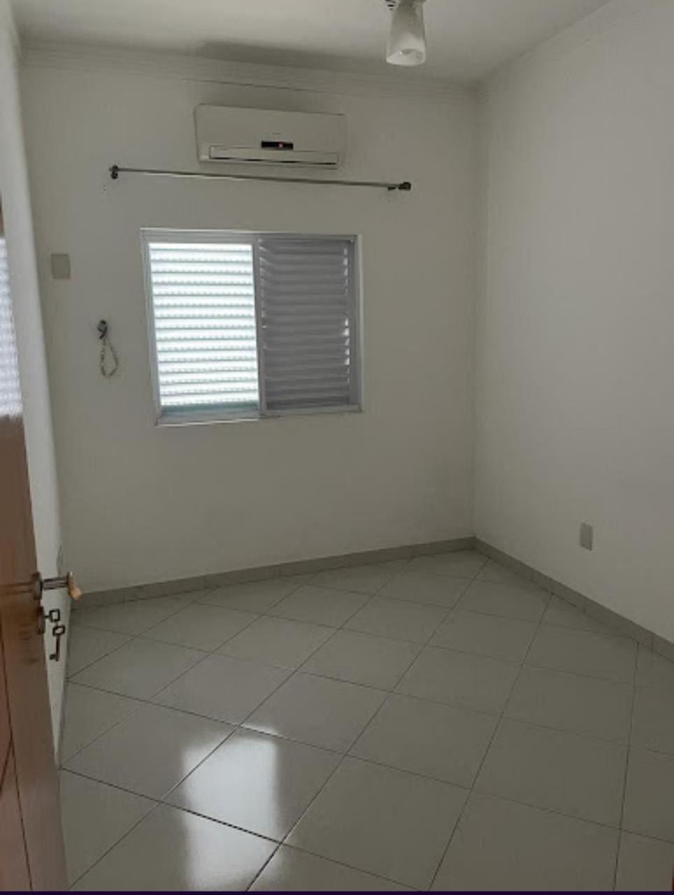 Imagem Casa com 3 Quartos à Venda, 127 m²em Vila Belmiro - Santos