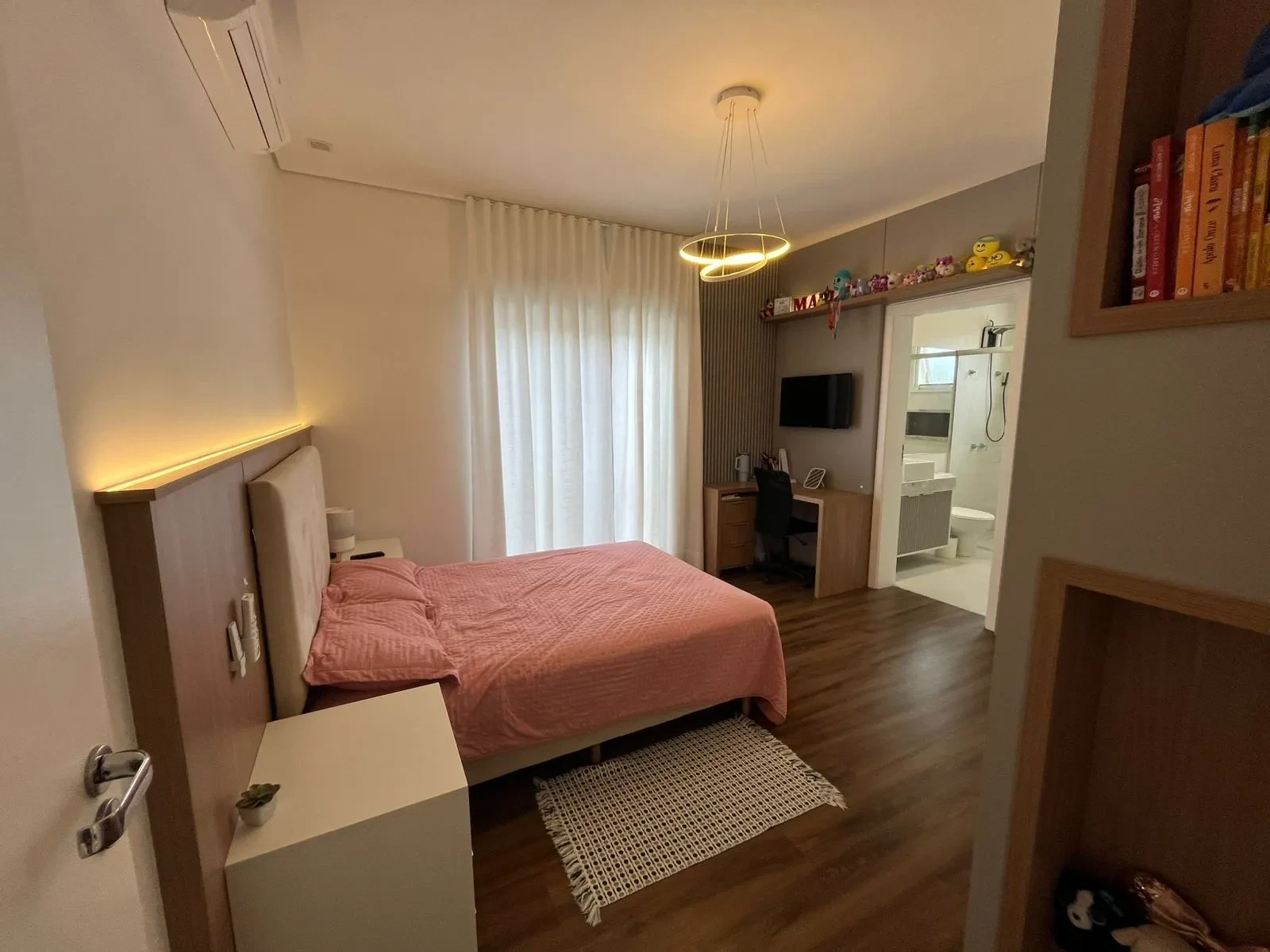 Imagem Casa de Condomínio com 3 Quartos à Venda ou Locação, 330 m² em Medeiros - Jundiaí
