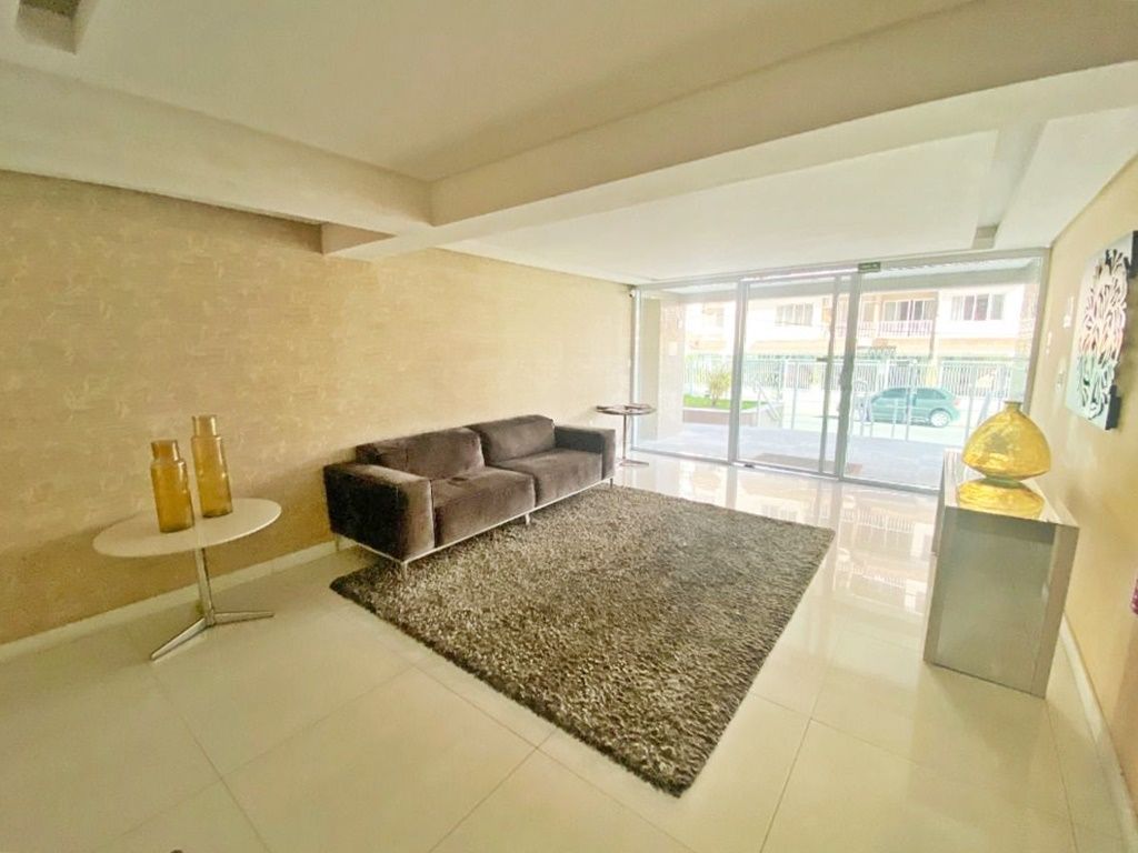 Imagem Apartamento com 2 Quartos à Venda, 83 m² em Ocian - Praia Grande