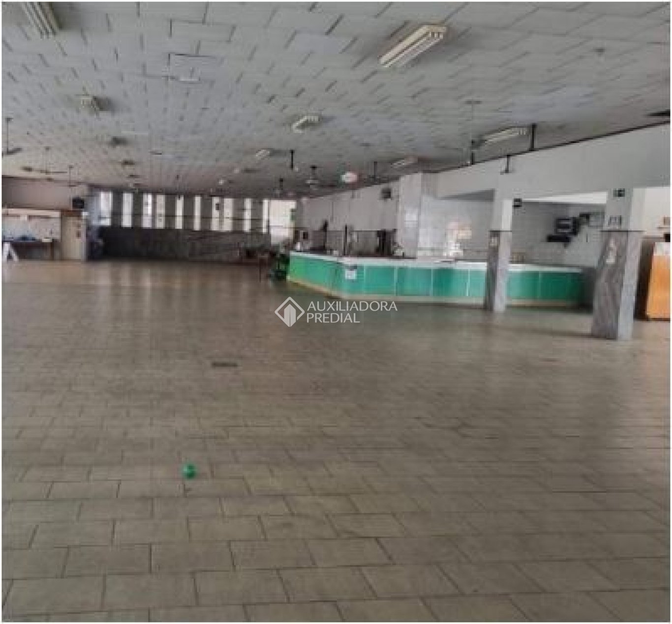Imagem Imóvel Comercial à Venda, 2.590 m² em  - 
