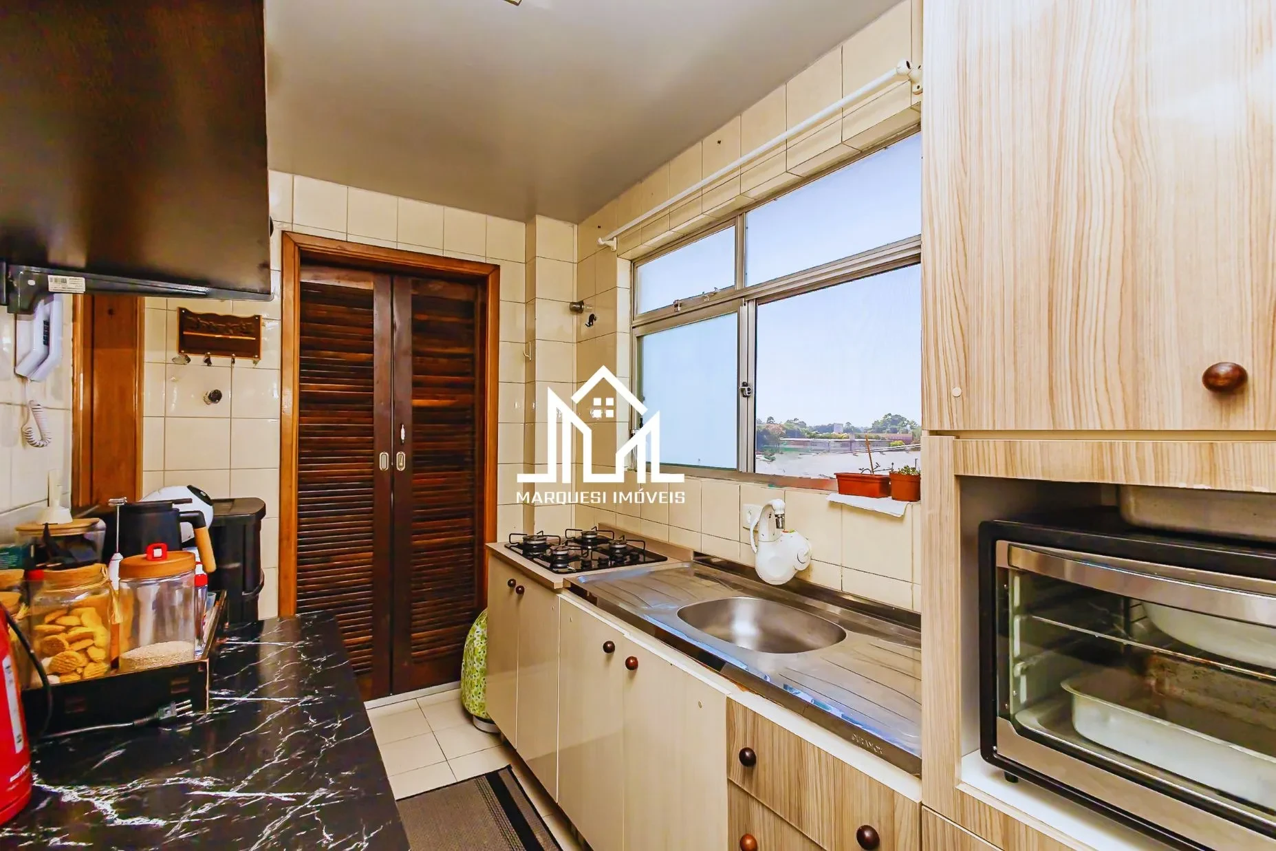 Imagem Apartamento com 3 Quartos à Venda, 65 m² em Parolin - Curitiba