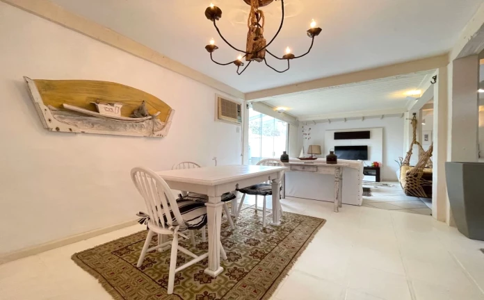 Imagem Casa de Condomínio com 3 Quartos à Venda, 14.000 m² em Geribá - Armação dos Búzios