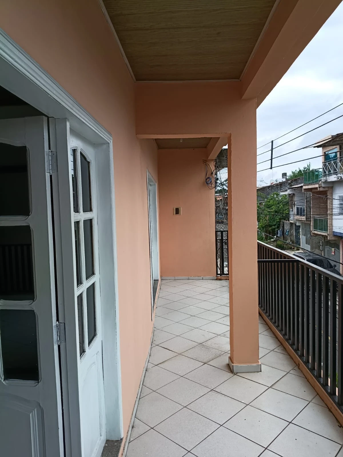 Imagem Casa com 5 Quartos para Alugar, 240 metros em Marambaia - Belém