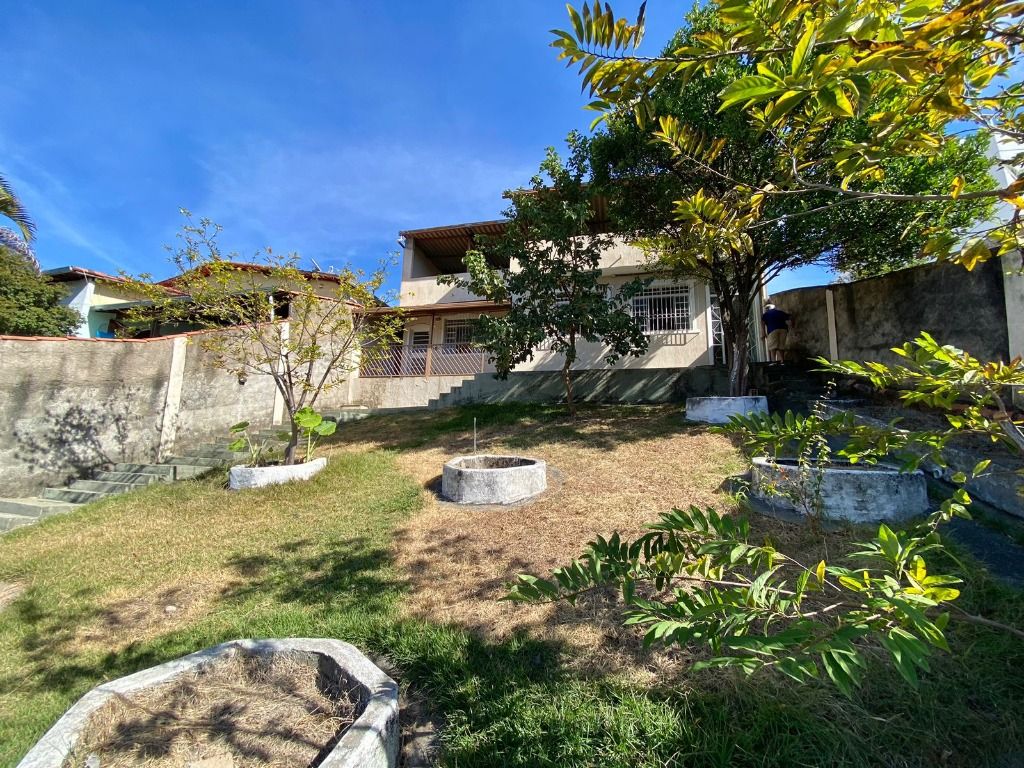 Foto do imóvel: Casa com 2 Quartos à Venda, 110 m² em Planalto - Belo Horizonte