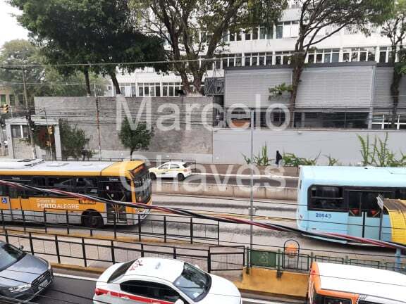 Imagem Apartamento com 3 Quartos à Venda, 106 m² em Rio Branco - Porto Alegre