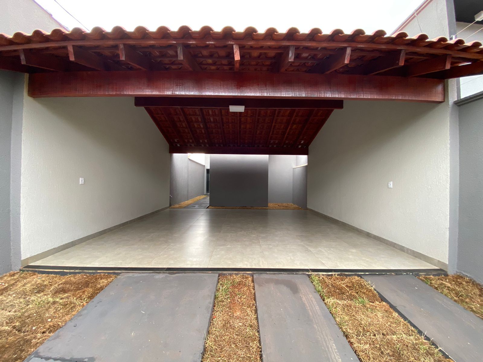 Casa com 3 Quartos à Venda, 126 m²em Loteamento Gameleira - Rio Verde