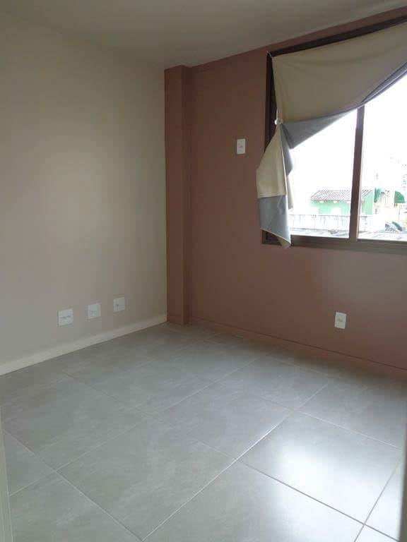 Imagem Apartamento com 2 Quartos à Venda, 90 m²em Charitas - Niterói